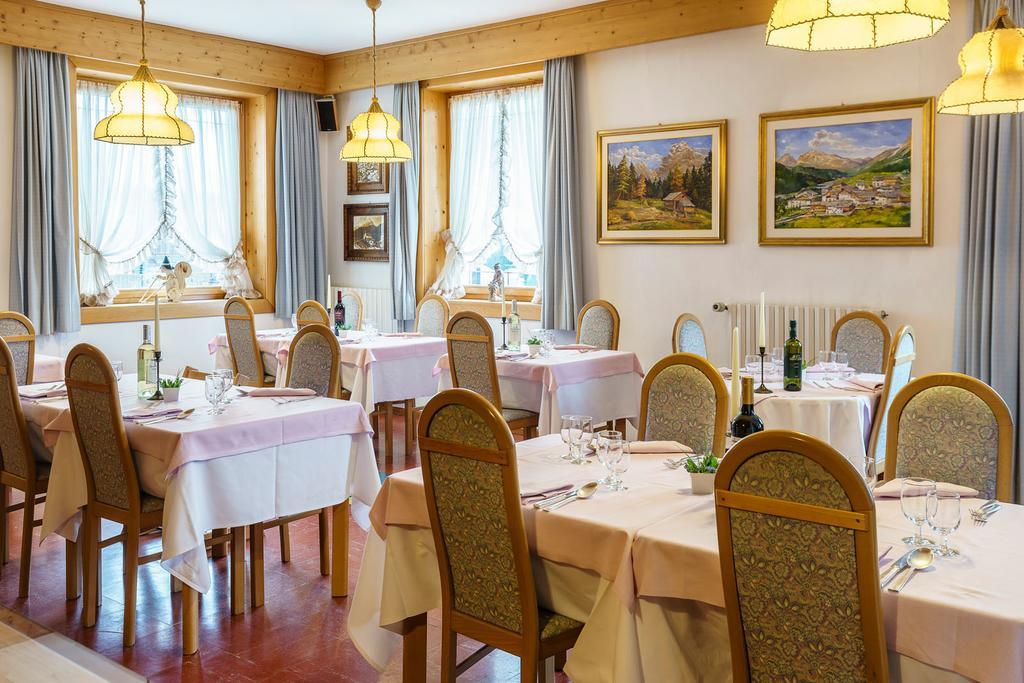 Hotel Roma San Vito di Cadore Eksteriør bilde