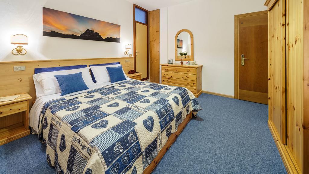 Hotel Roma San Vito di Cadore Rom bilde