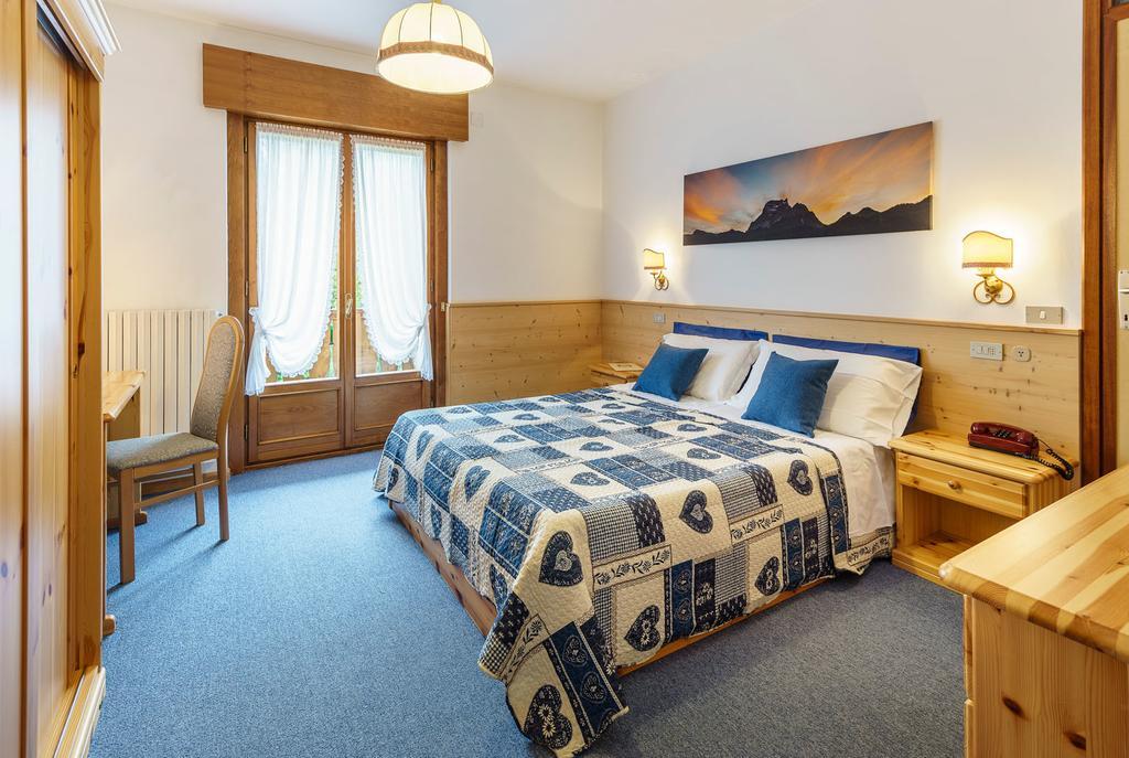 Hotel Roma San Vito di Cadore Rom bilde
