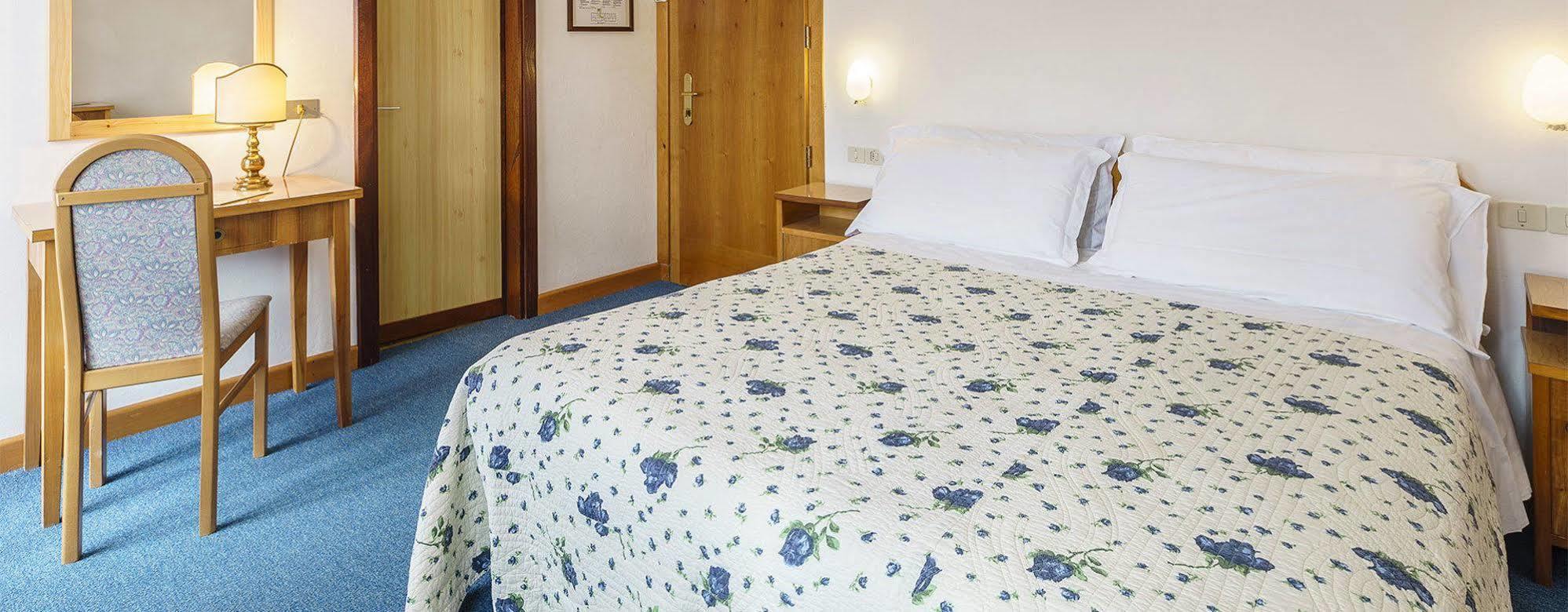 Hotel Roma San Vito di Cadore Eksteriør bilde