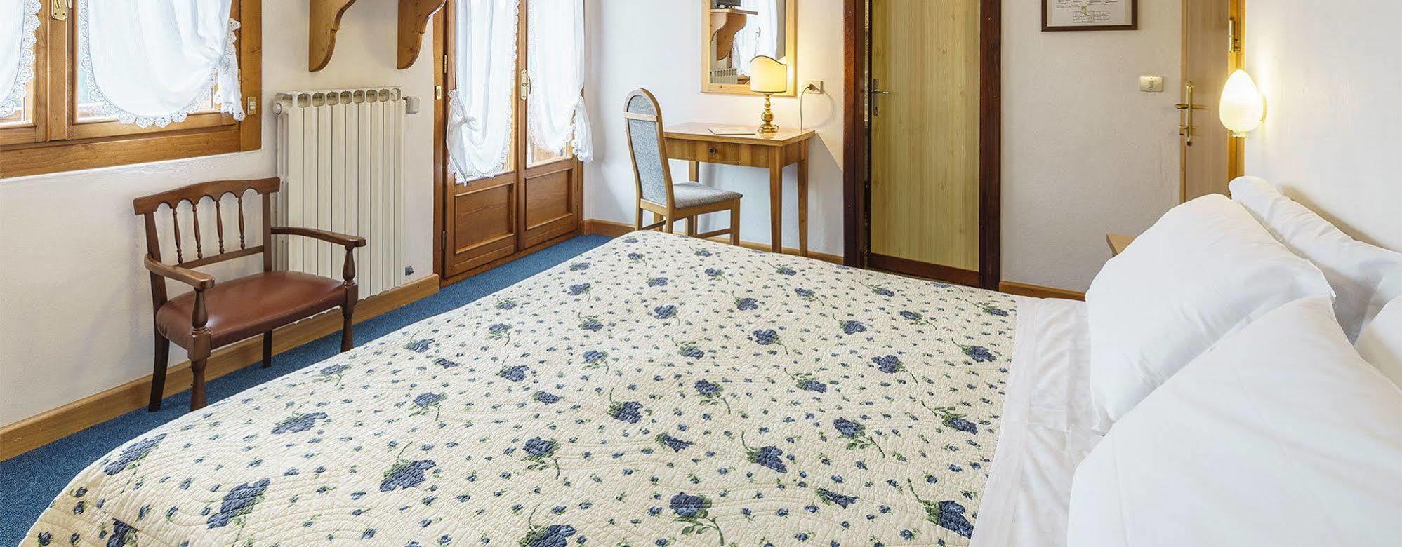 Hotel Roma San Vito di Cadore Eksteriør bilde