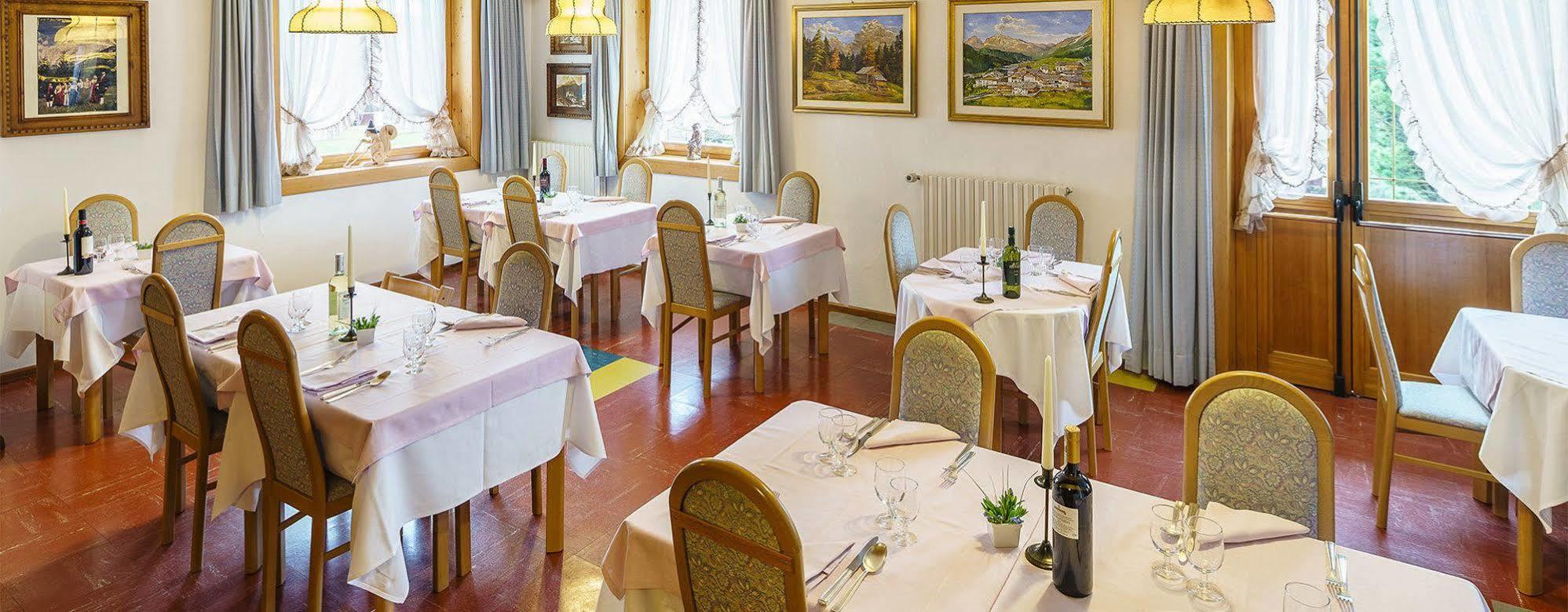 Hotel Roma San Vito di Cadore Eksteriør bilde